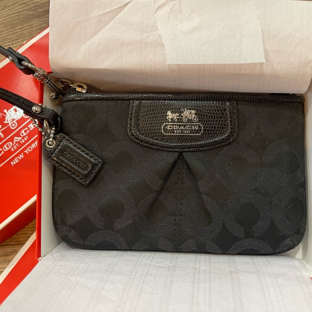 Coach Madison Op Art Small Wristlet